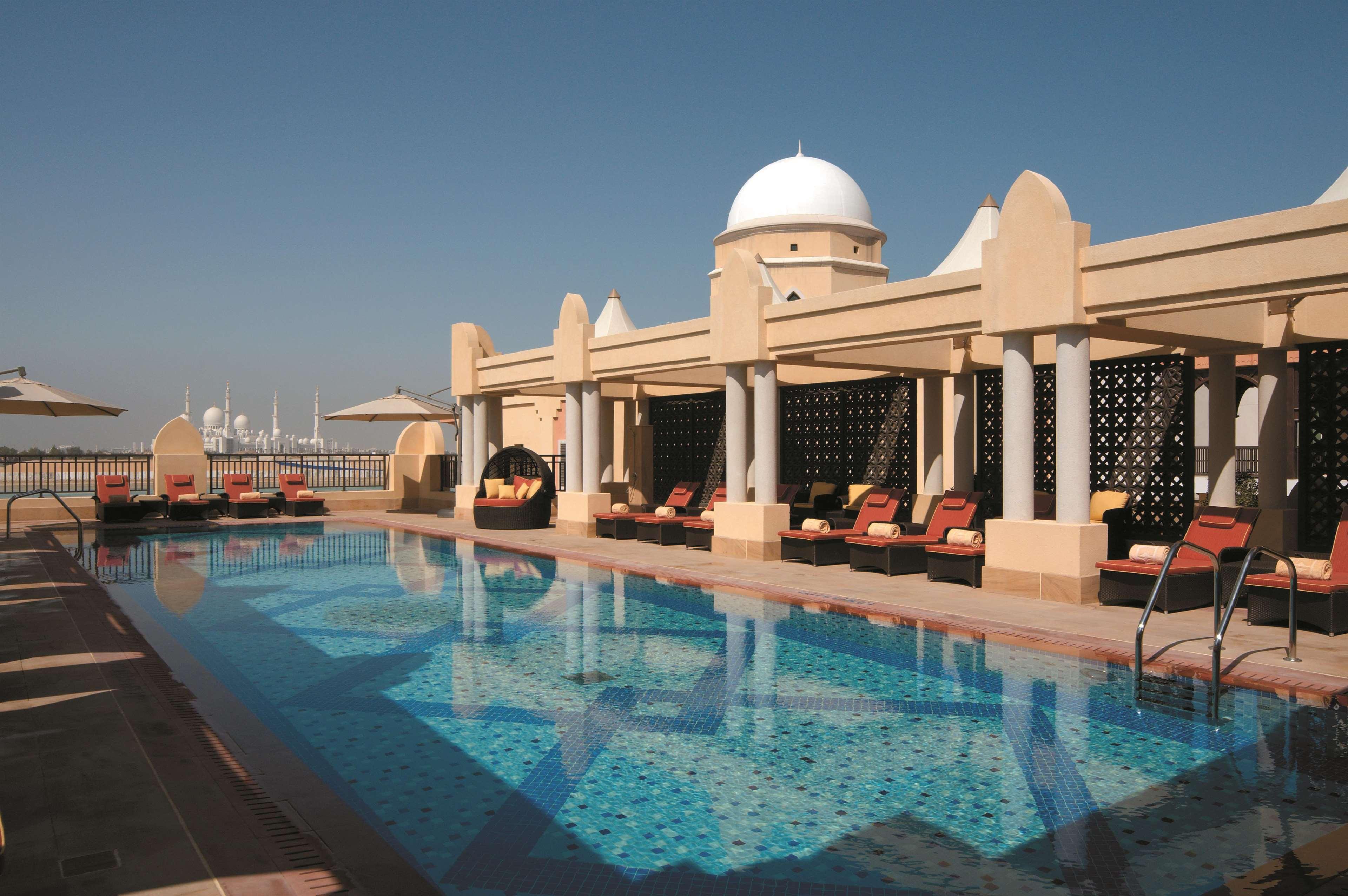 Shangri-La Qaryat Al Beri, Abu Dabi Exterior foto The Palace Downtown Dubai